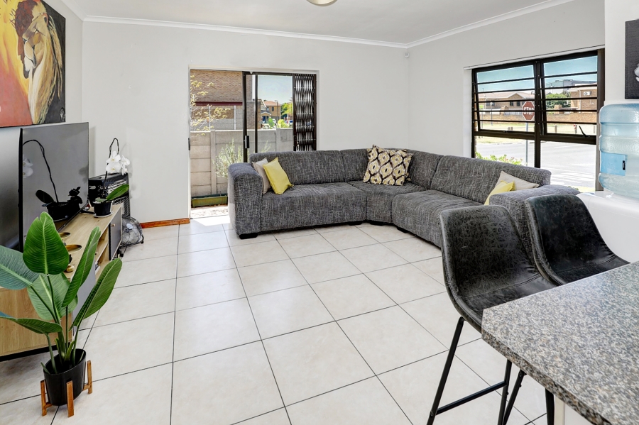 To Let 3 Bedroom Property for Rent in Langeberg Ridge Western Cape